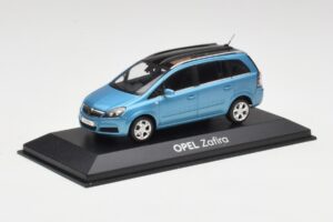 Opel Zafira A Star Blå Minichamps 1:43 B24910027Z Metall — bild 2 av 4