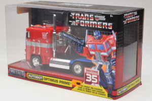 Optimus Prime Transformers Metals Diecast 1:24 99524 Metall — bild 3 av 3