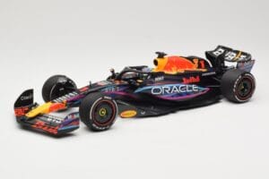 Oracle Red Bull Racing RB19 #1 M. Verstappen Winner Miami GP 2023 Minichamps 1:18 110230501 Metall