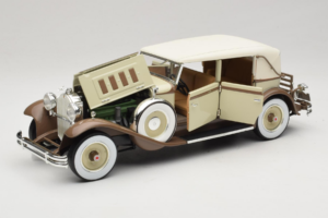 Packard Brewster Vit Signature Models 1:18 PACKARD001 Metall — bild 2 av 8