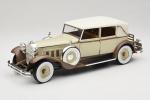 Packard Brewster Vit Signature Models 1:18 PACKARD001 Metall