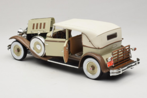 Packard Brewster Vit Signature Models 1:18 PACKARD001 Metall — bild 5 av 8