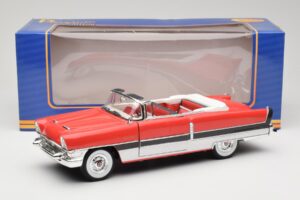 Packard Caribbean Cabriolet Röd American Mint 1:18 3042082 Metall — bild 8 av 8