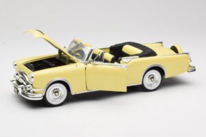 Packard Caribbean Cabriolet Gul Road Signature 1:18 92798 Metall — bild 2 av 8