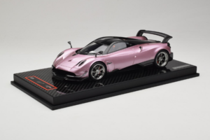 Pagani Huayra BC Pearl Pink AB Models 1:18 REMC032 Resin — bild 2 av 7