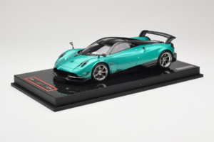 Pagani Huayra BC Green Metallic Yy Model 1:18 REMC020 Resin — bild 2 av 7