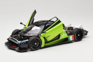 Pagani Huayra R Grön LCD 1:18 LCD18012-GR Metall — bild 2 av 8