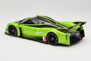 Pagani Huayra R Grön LCD 1:18 LCD18012-GR Metall — bild 7 av 8