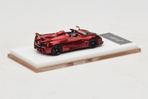 Pagani Huayra Roadster Tricolore Röd Henson & Heaven 1:64 PHRTR01 Metall — bild 3 av 7