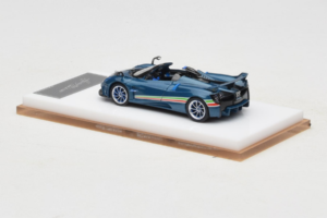 Pagani Huayra Tricolore Roadster Blå Henson & Heaven 1:64 PHTRB01 Resin — bild 5 av 8