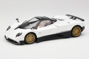 Pagani Zonda F Vit Mondo Motors 1:18 157655 Metall