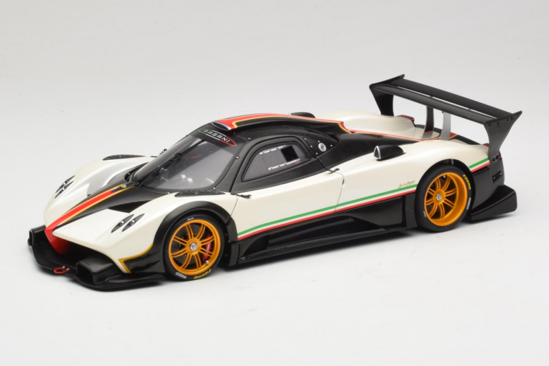 Pagani Zonda R Revolucion Vit AUTOart 1:18 78262 Metall