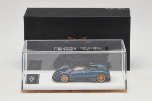 Pagani Zonda Tricolore Exposed Carbon Blå Henson & Heaven 1:64 PZTECB01 Metall — bild 7 av 7