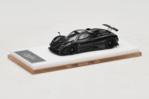 Pagani Zonda Tricolore Exposed Carbon Henson & Heaven 1:64 PZTEC01 Metall — bild 2 av 7