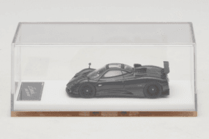 Pagani Zonda Tricolore Exposed Carbon Henson & Heaven 1:64 PZTEC01 Metall — bild 6 av 7
