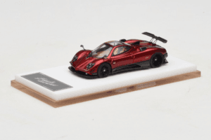 Pagani Zonda Tricolore Röd Henson & Heaven 1:64 PZTR01 Metall — bild 2 av 7