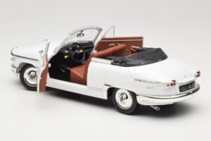 Panhard PL17 Cabriolet Vit Solido 1:18 8174 Metall — bild 5 av 8