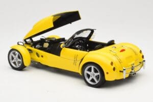 Panoz AIV Roadster Gul AUTOart 1:18 78213 Metall — bild 5 av 8