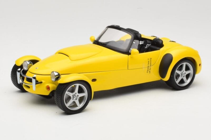 Panoz AIV Roadster Gul AUTOart 1:18 78213 Metall