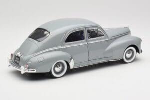 Peugeot 203 Gris Clair Solido 1:18 8145 Metall — bild 3 av 8