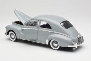 Peugeot 203 Gris Clair Solido 1:18 8145 Metall — bild 5 av 8