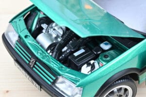 Peugeot 205 GTi Griffe Med Taklucka Grön Norev 1:18 184847 Metall — bild 3 av 3