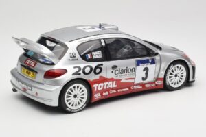 Peugeot 206 WRC #3 G. Panizzi / H. Panizzi Rally Tour de Corse 2002 Otto 1:18 OT1085 Resin — bild 2 av 6