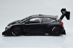 Peugeot 208 T16 Pikes Peak S. Loeb Pikes Peak International Hill Climb Record 2013 AUTOart 1:18 81356 Komposit — bild 3 av 6