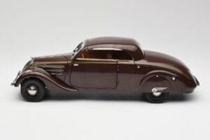 Peugeot 402 Eclipse Choklad Norev 1:18 184873 Metall — bild 5 av 12