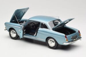 Peugeot 404 Coupe Blå Norev 1:18 184745 Metall — bild 5 av 8