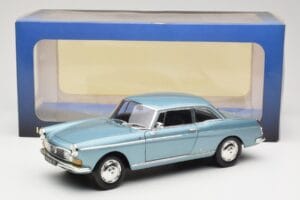 Peugeot 404 Coupe Blå Norev 1:18 184745 Metall — bild 8 av 8