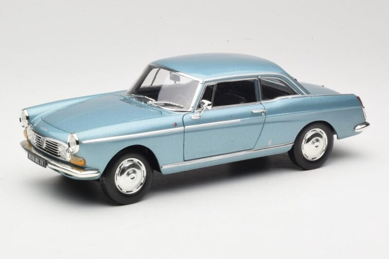 Peugeot 404 Coupe Blå Norev 1:18 184745 Metall