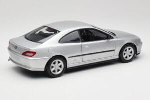Peugeot 406 Coupe Silver Gate 1:18 01024 Metall — bild 3 av 8