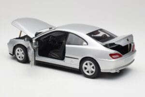 Peugeot 406 Coupe Silver Gate 1:18 01024 Metall — bild 5 av 8