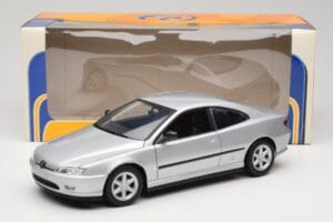 Peugeot 406 Coupe Silver Gate 1:18 01024 Metall — bild 8 av 8