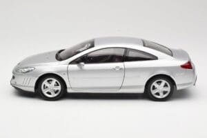 Peugeot 407 Coupe Silver Norev 1:18 184747 Metall — bild 4 av 8