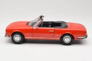Peugeot 504 Cabriolet Röd Norev 1:18 184754 Metall — bild 4 av 8