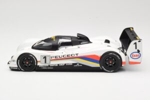 Peugeot 905 Evo 1B Group C #1 Peugeot Talbot Sport D. Warwick / Y. Dalmas / M. Blundell 24 Hours of Le Mans Winner 1992 Norev — bild 3 av 6