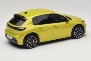 Peugeot E-208 GT Jaune Agueda Otto 1:18 OT1164 Resin — bild 2 av 6