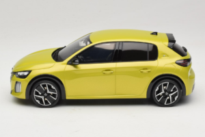 Peugeot E-208 GT Jaune Agueda Otto 1:18 OT1164 Resin — bild 3 av 6