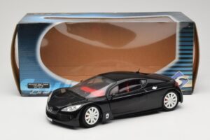 Peugeot RC Pique Svart Solido 1:18 8147 Metall — bild 8 av 8