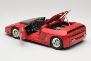 Pininfarina Mythos Röd Revell 1:18 8806 Metall — bild 5 av 8
