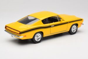 Plymouth Barracuda Gul Road Legends 1:18 92178 Metall — bild 3 av 8
