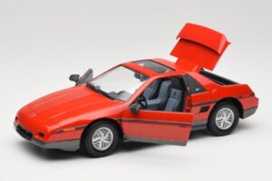Pontiac Fiero GT Röd Road Signature 1:18 92588 Metall — bild 2 av 8