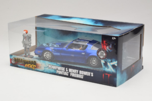 Pontiac Firebird Pennywise With Figure Jada 1:24 31118 Metall — bild 3 av 3