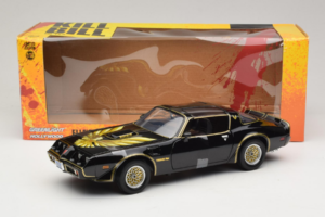 Pontiac Firebird Trans Am Kill Bill Movie Greenlight 1:18 12951 Metall — bild 6 av 6