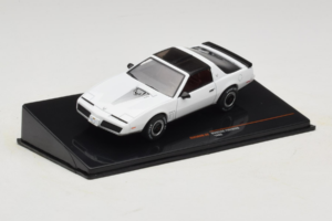 Pontiac Firebird Vit IXO 1:43 CLC582N Metall — bild 2 av 4