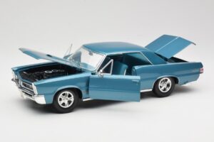Pontiac GTO Hurst Edition Blå Maisto 1:18 531885 Metall — bild 2 av 8