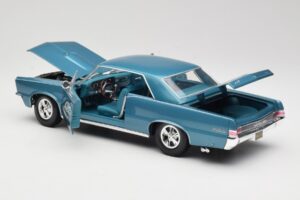 Pontiac GTO Hurst Edition Blå Maisto 1:18 531885 Metall — bild 5 av 8