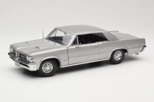 Pontiac GTO Silver Sun Star 1:18 1821 Metall